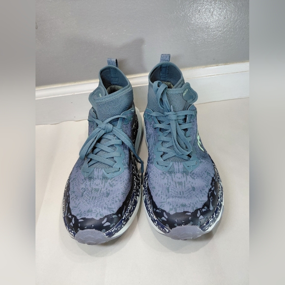 HOKA Speedgoat 6 Gtx Women Size 9B Trail Running Shoes - Picture 2 of 10